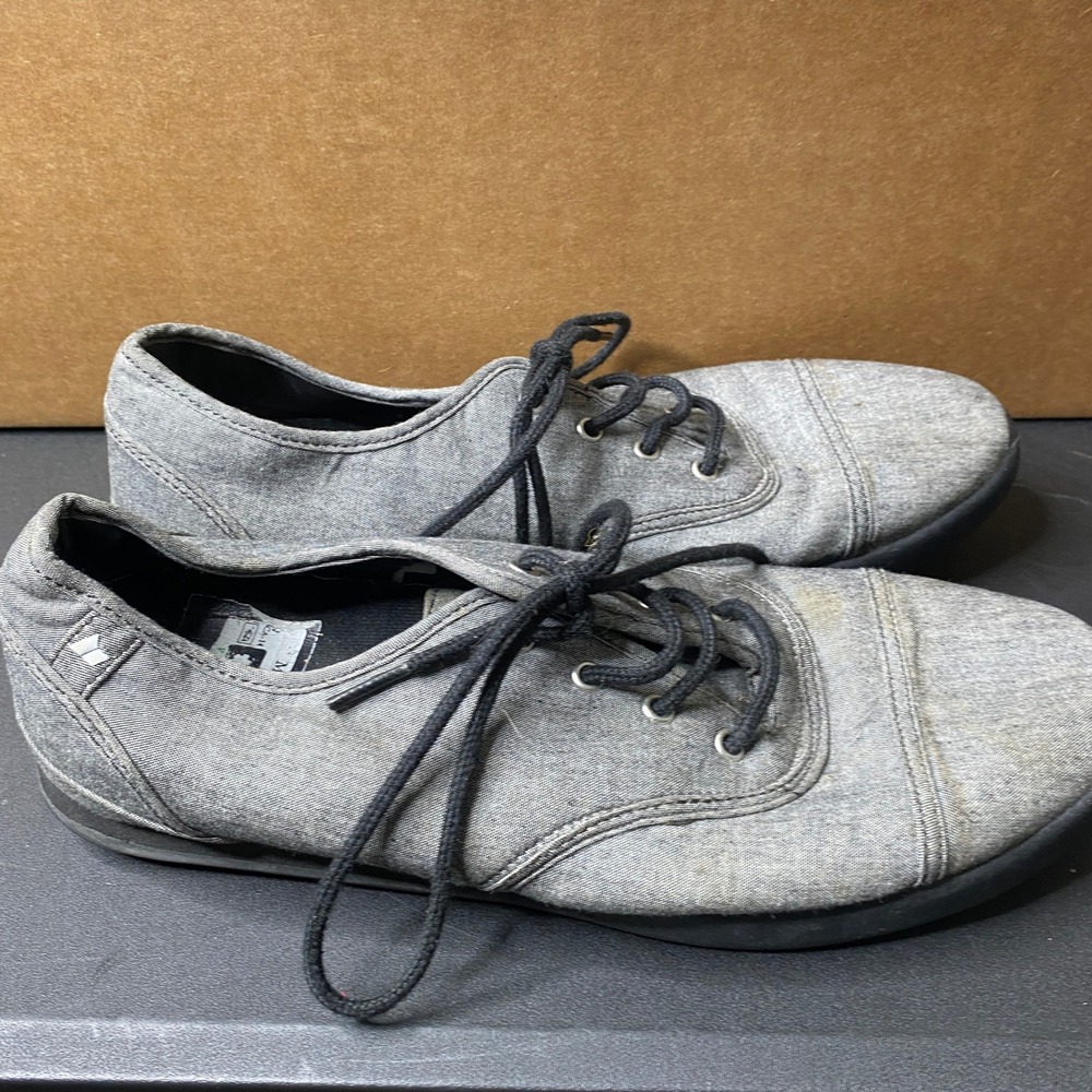Macbeth Footwear Vegan Gray Textile Low Top Sneakers Mens Size 11 BKI 0411